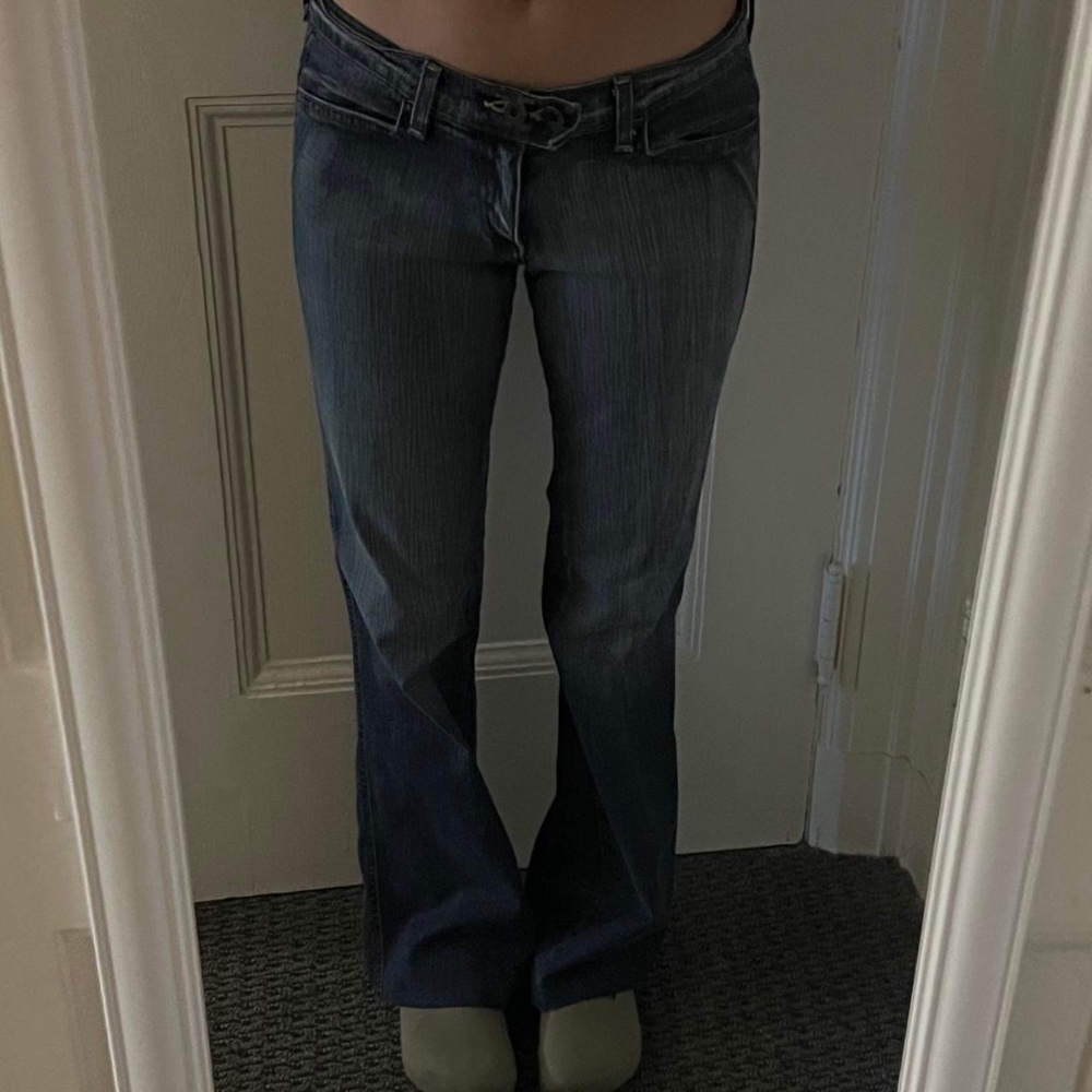 low rise y2k jeans